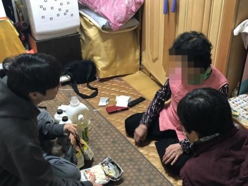 슬라이드 이미지