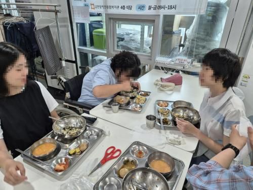 슬라이드 이미지