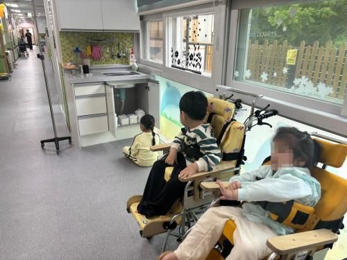 슬라이드 이미지