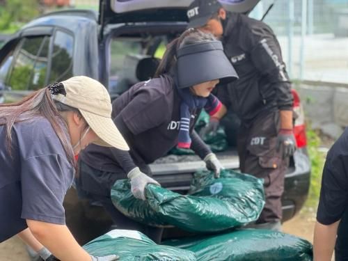 슬라이드 이미지