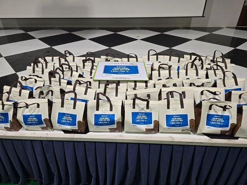 슬라이드 이미지